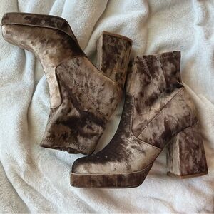 Steve Madden Velvet Ever Ankle Boots